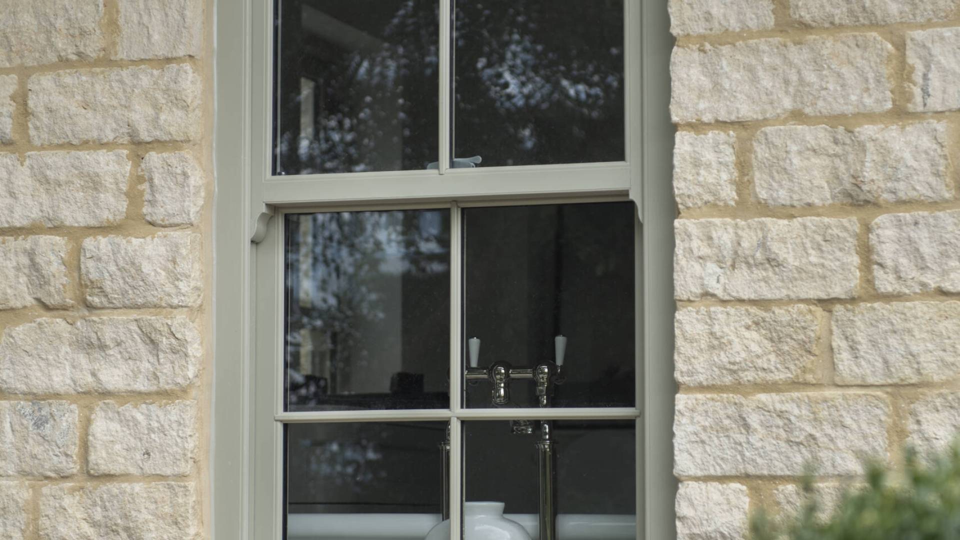 LegacyWindow8